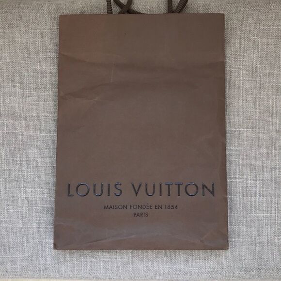 Authentic Louis Vuitton Gift Bag Small - Picture 1 of 2